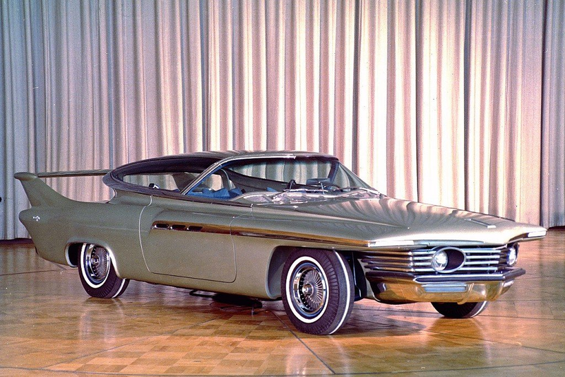 Illustration for article titled 1961 Chrysler TurboFlite Concept